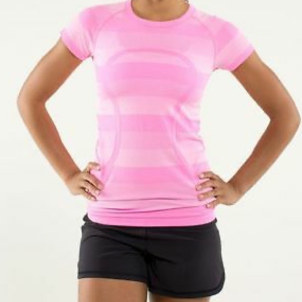 Lululemon swiftly tech short sleeve crew top